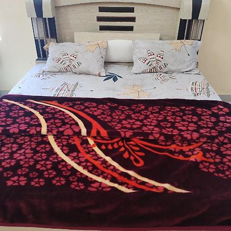 Hotel Purnima Palace Fatehpur  Zewnętrze zdjęcie