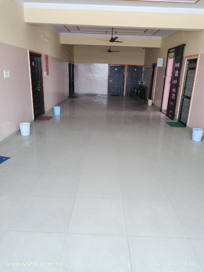 Hotel Purnima Palace Fatehpur  Zewnętrze zdjęcie