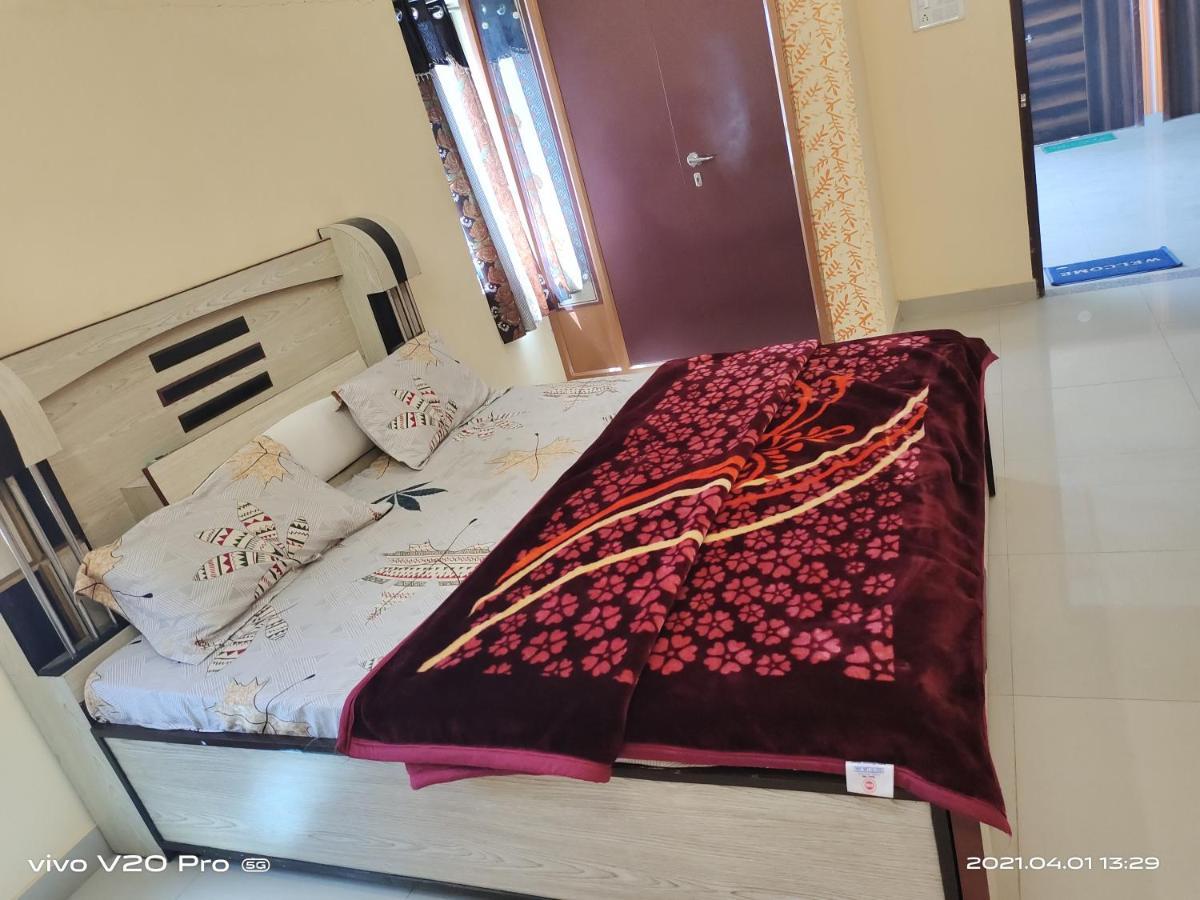 Hotel Purnima Palace Fatehpur  Zewnętrze zdjęcie